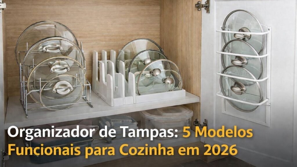Organizador de tampas com suportes verticais e organizador na porta do armário de cozinha